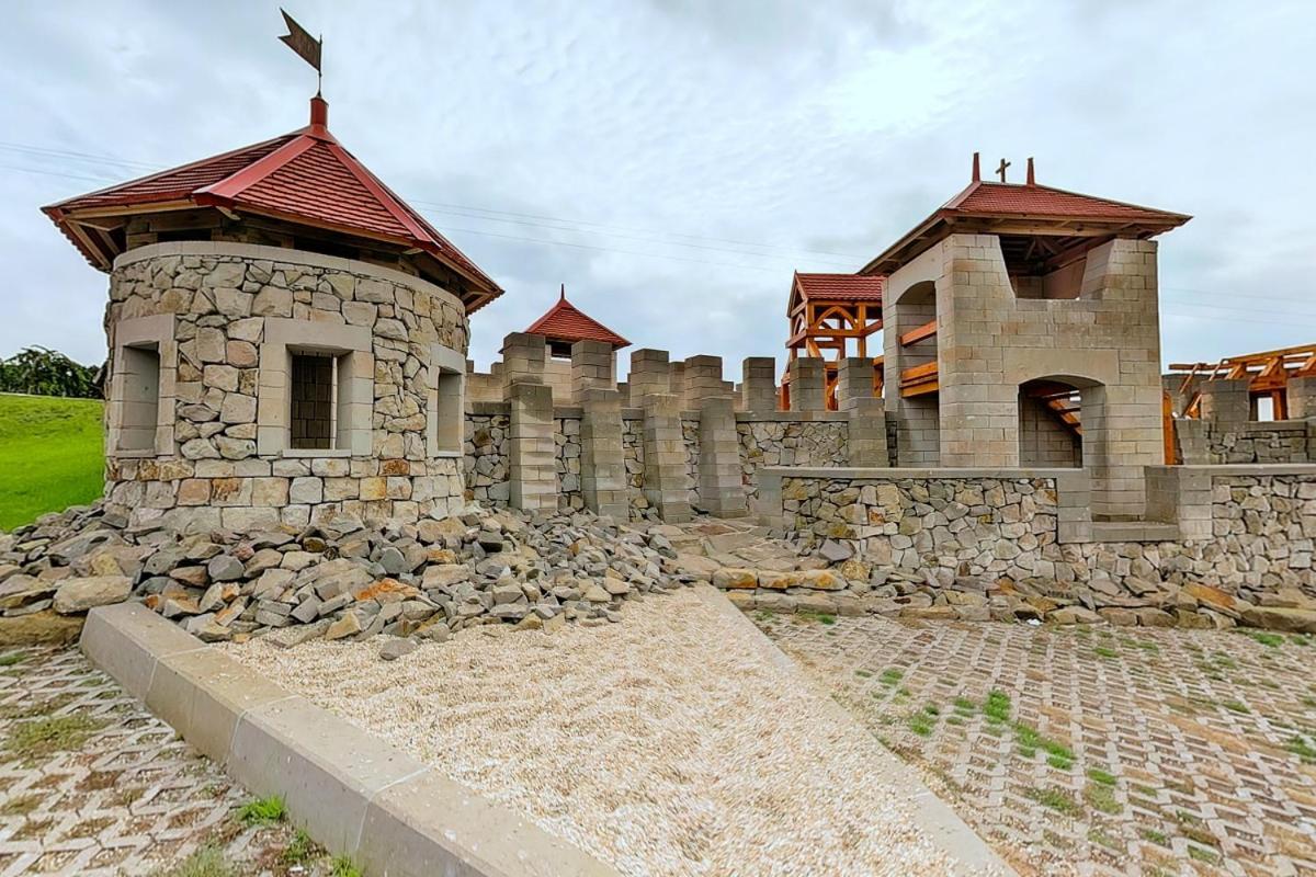 Egri Korona Borhaz Es Wellness Hotel Demjen Exterior photo